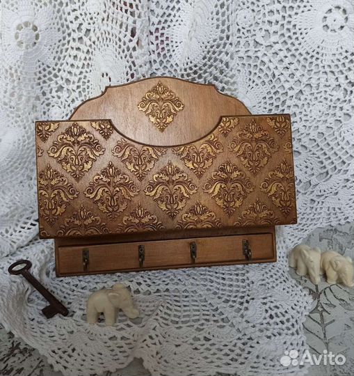 Ключница в прихожую