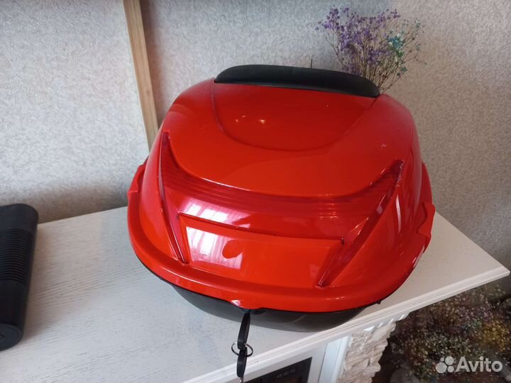 Кофр для мотоцикла, мопеда, скутера на 34 литра