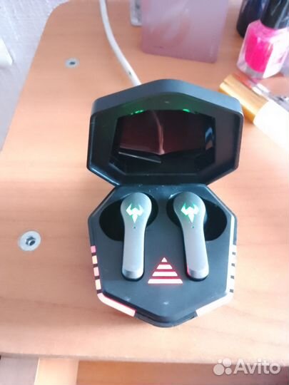 Блютуз наушники игровые б/у