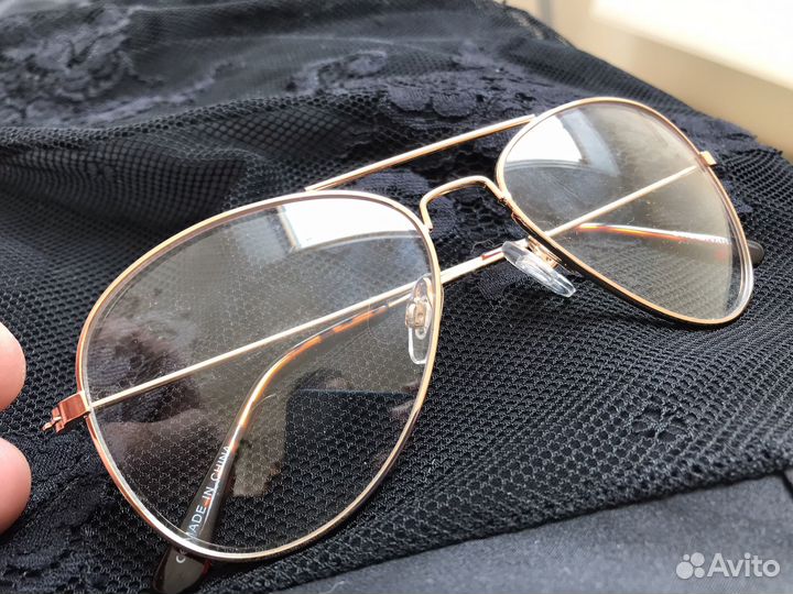 Солнцезащитные очки легендарные капли Рокки