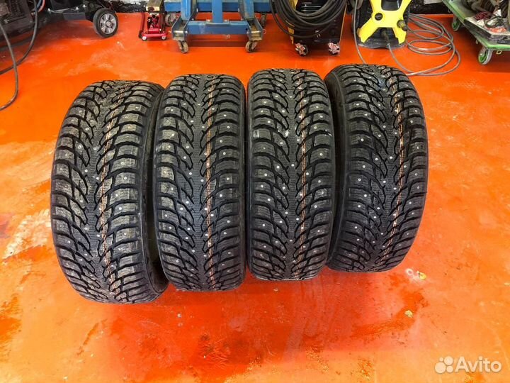 Ikon Tyres Autograph Ice 9 SUV 235/55 R18 104T