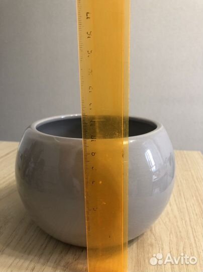 Кашпо горшок для цветов