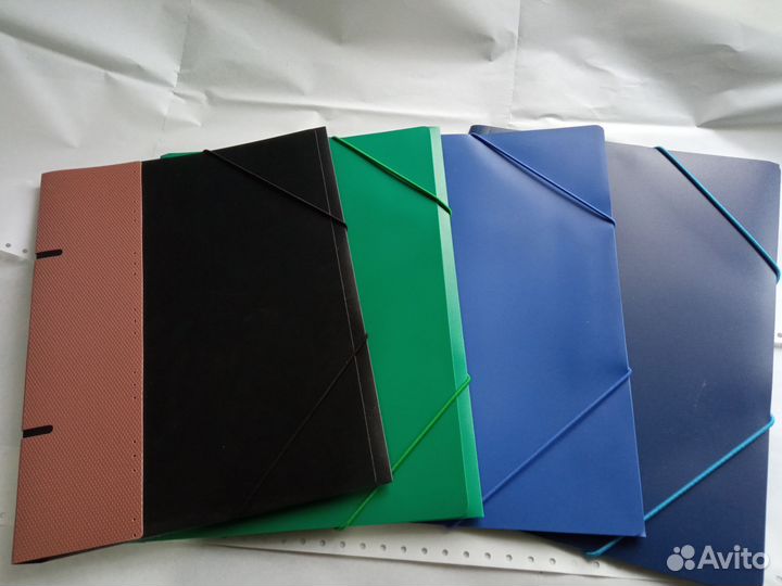 Папки пластиковые разные