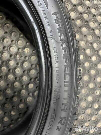 Nokian Tyres Hakkapeliitta R2 245/40 R20