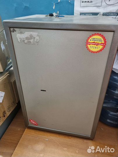 Сейф металлический бу