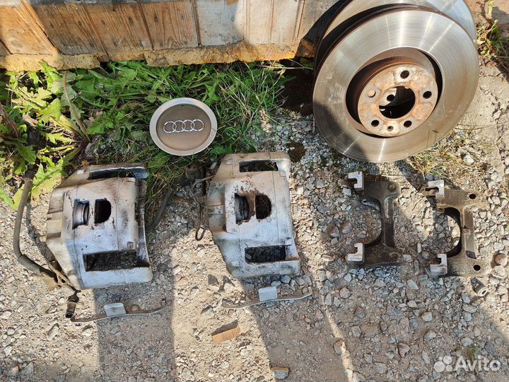 Комплект передних тормозов ауди а8 д3, a6c6