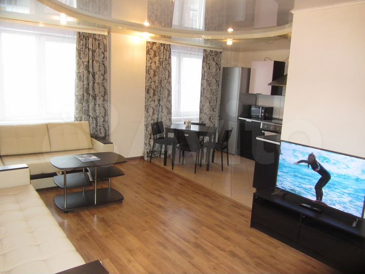 2-к. квартира, 63 м², 8/18 эт.