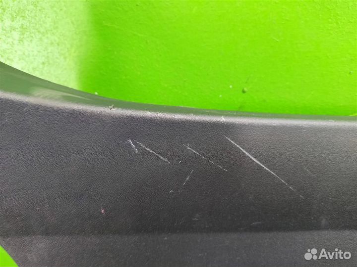 Обшивка крышки багажника Toyota Auris E150 2009