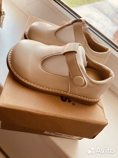 Туфли детские для девочки размер 24