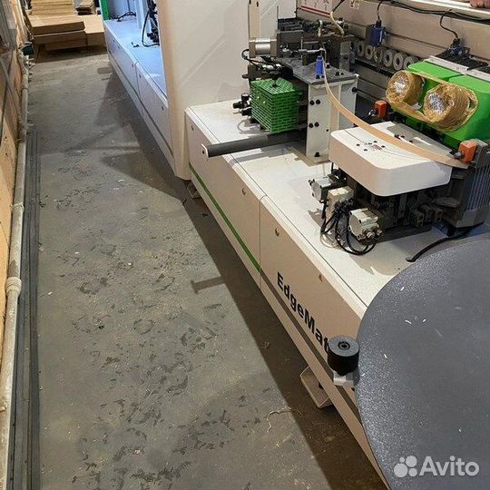 Кромкооблицовочный станок WoodTec EdgeMatic 600