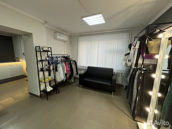 Магазин женской одежды. Шоурум