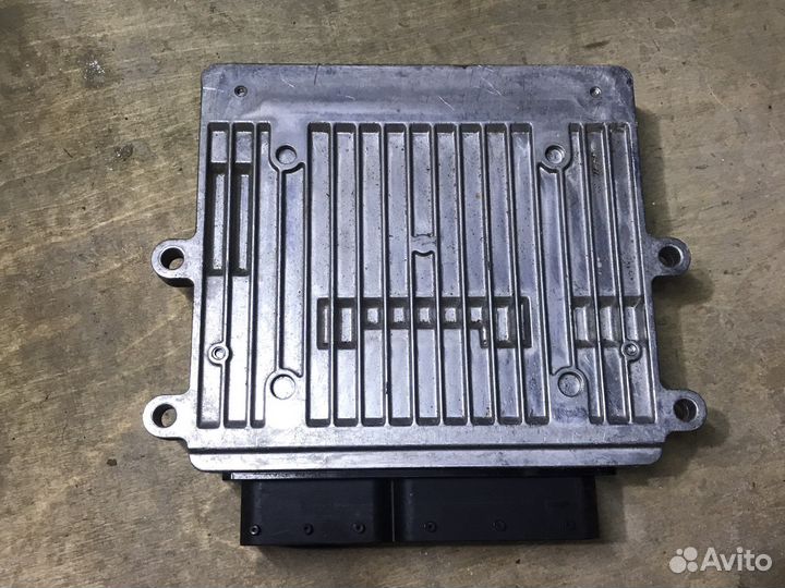 Блок управления двс Land Rover Range Rover Sport