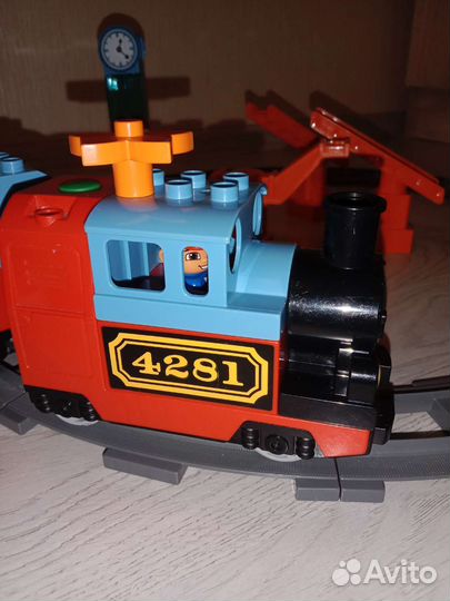 Lego duplo поезд