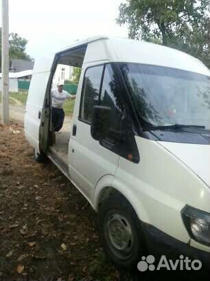 Водитель с личным грузовым автомобилем (фургон), В