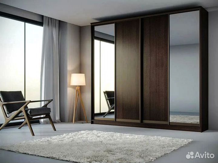 Шкаф новый под ключ