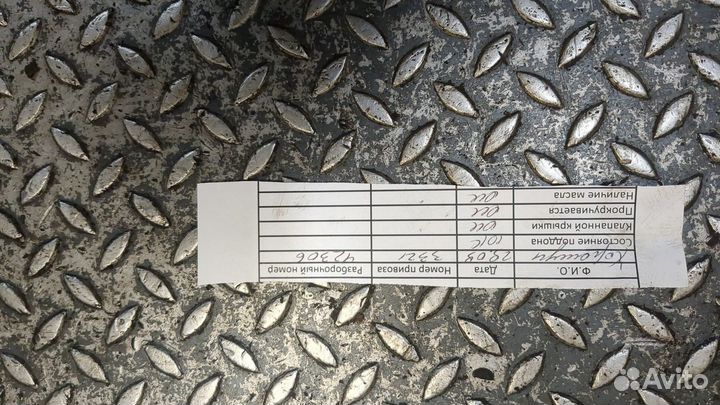 Форсунка топливная Volvo S40 2004, 2006