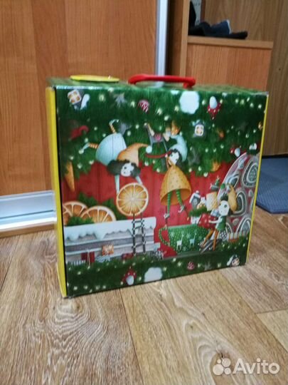 Подарок новогодний