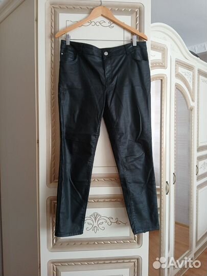 Много женской одежды 48, 50, 52