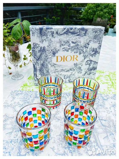 Набор стаканы dior