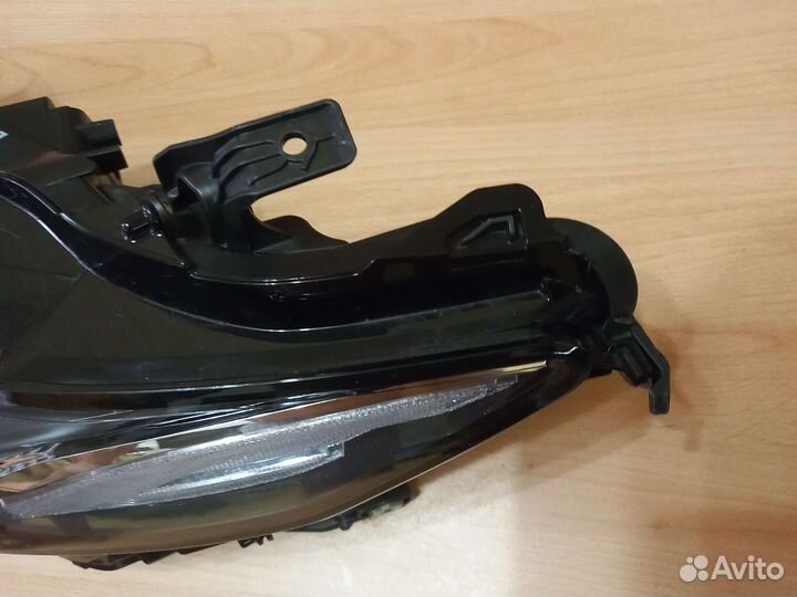 Тойота Камри 70 фара левая 81150-33G00