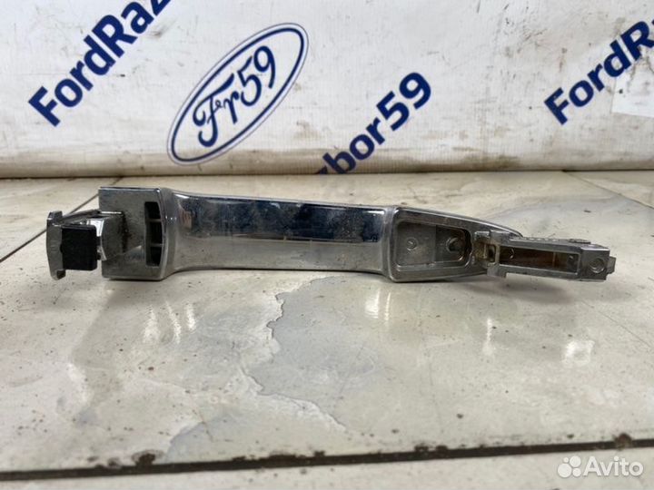 Ручка двери внешняя Subaru B9 Tribeca WX8