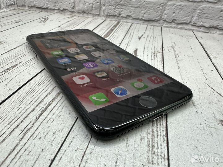 iPhone 7 Plus, 32 ГБ