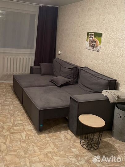 Диван угловой 250