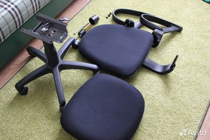 Ремонт компьютерных кресел\Сборка компьютерных кре