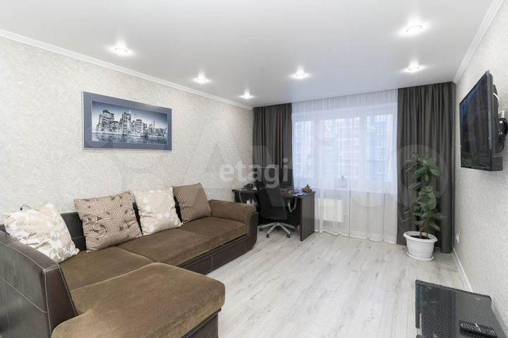 3-к. квартира, 92,3 м², 12/16 эт.