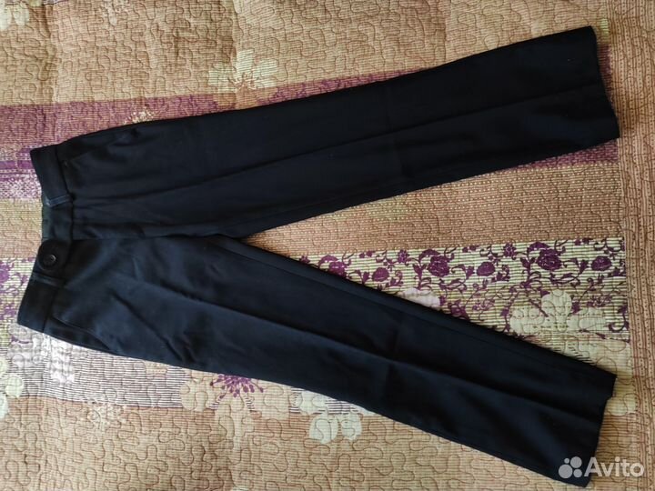 Школьная форма для мальчика (брюки и жилет)