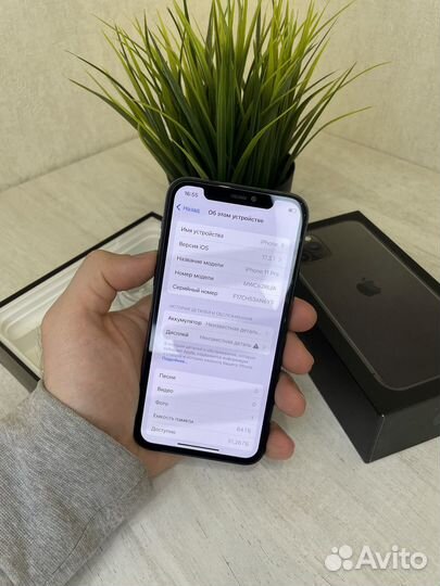 iPhone 11 Pro, 64 ГБ