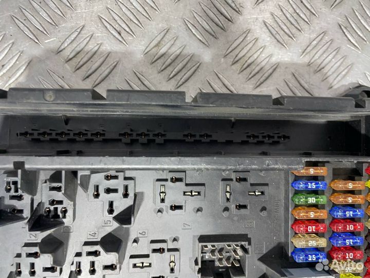 Б/У Блок предохранителей салонный MB Sprint#001