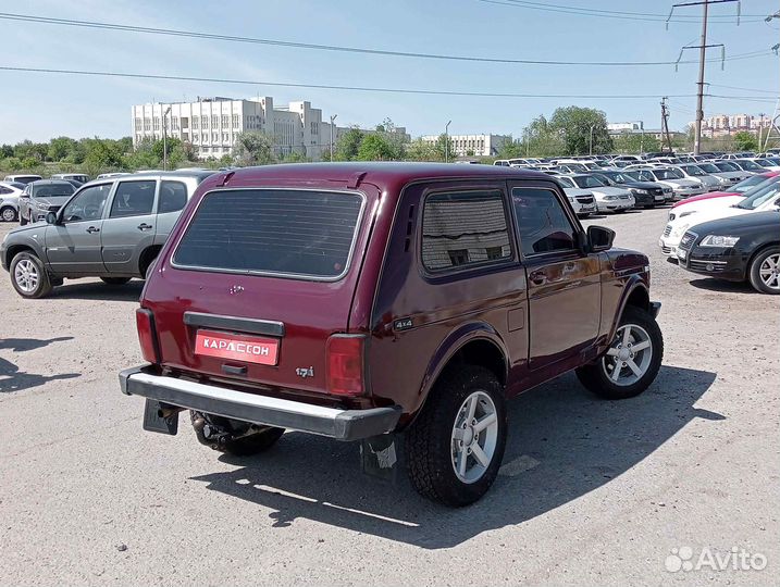 LADA 4x4 (Нива) 1.7 МТ, 2011, 195 000 км