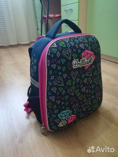 Рюкзак школьный