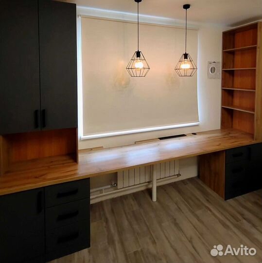 Рабочая зона у окна