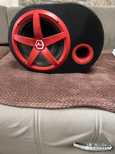 Активный сабвуфер Ural