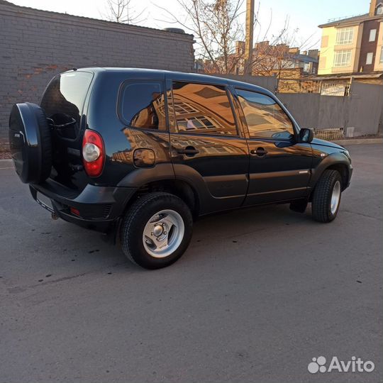 Chevrolet Niva 1.7 МТ, 2011, 97 000 км