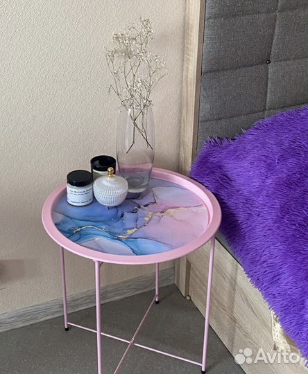 Столик с подносом