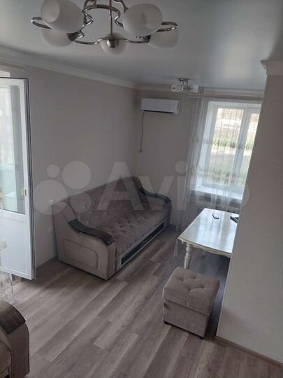 2-к. квартира, 55 м², 2/5 эт.