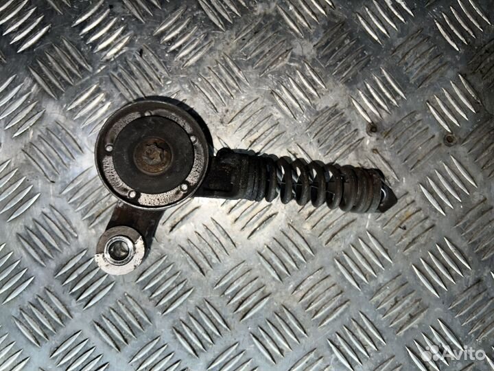 Ролик натяжитель ремня Opel Corsa D 1.4 a14xer