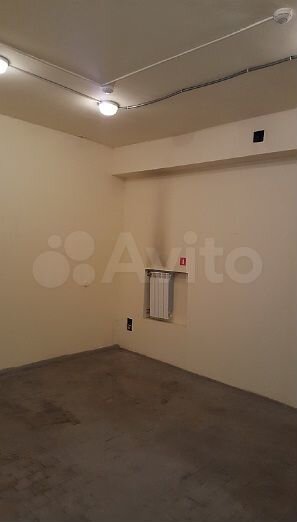 Склад в цоколе на Артинской, 15.7 м²,рядом метро