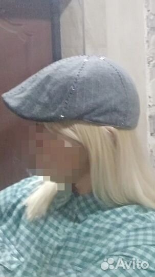 Кепка женская со стразами