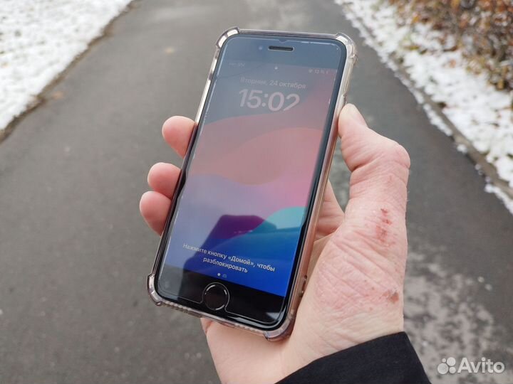 iPhone SE (2020), 64 ГБ