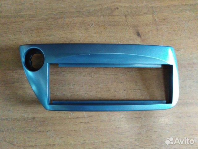 Рамка магнитолы Ford Maverik 2001 - 2008