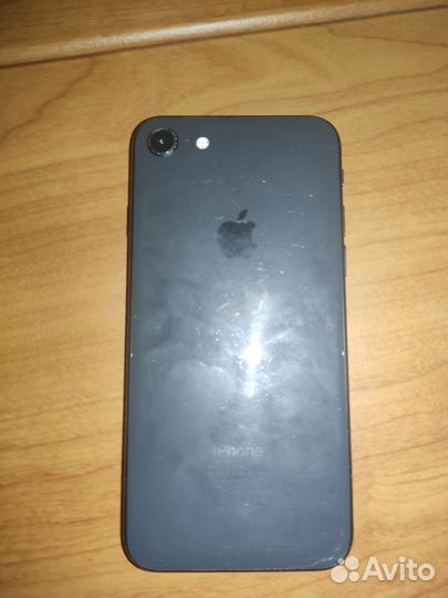 iPhone 8, 64 ГБ