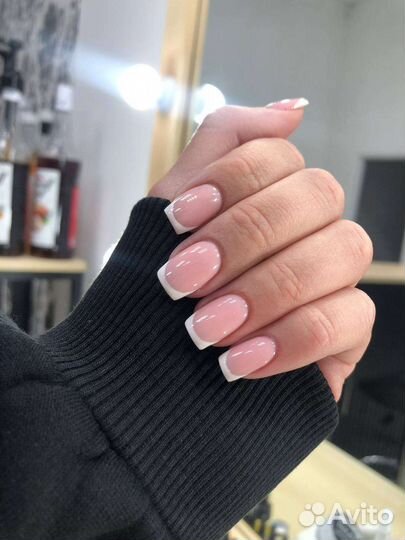 Маникюр,педикюр