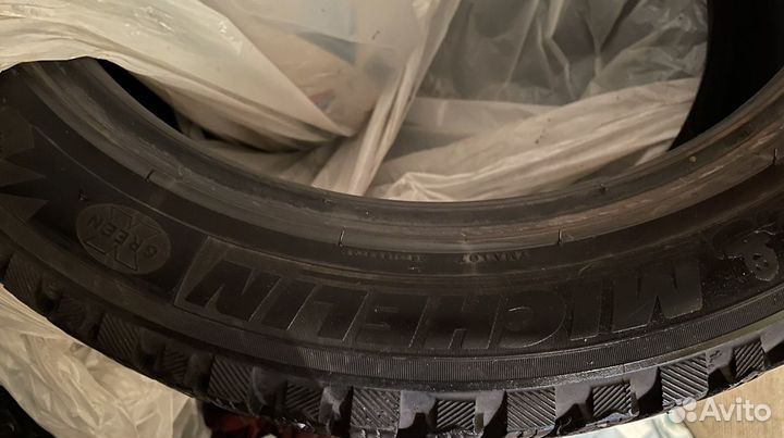 Michelin X-Ice North 3 245/45 R18 100T