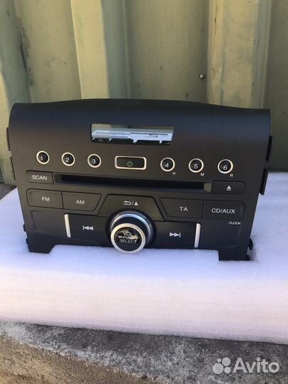 Штатная магнитола Honda CRV 2013