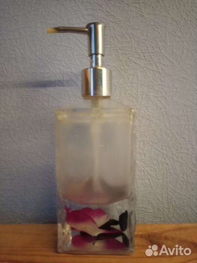 Дозатор для жидкого мыла б/у
