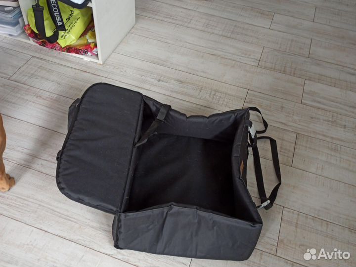 Чехол в авто для перевозки собак